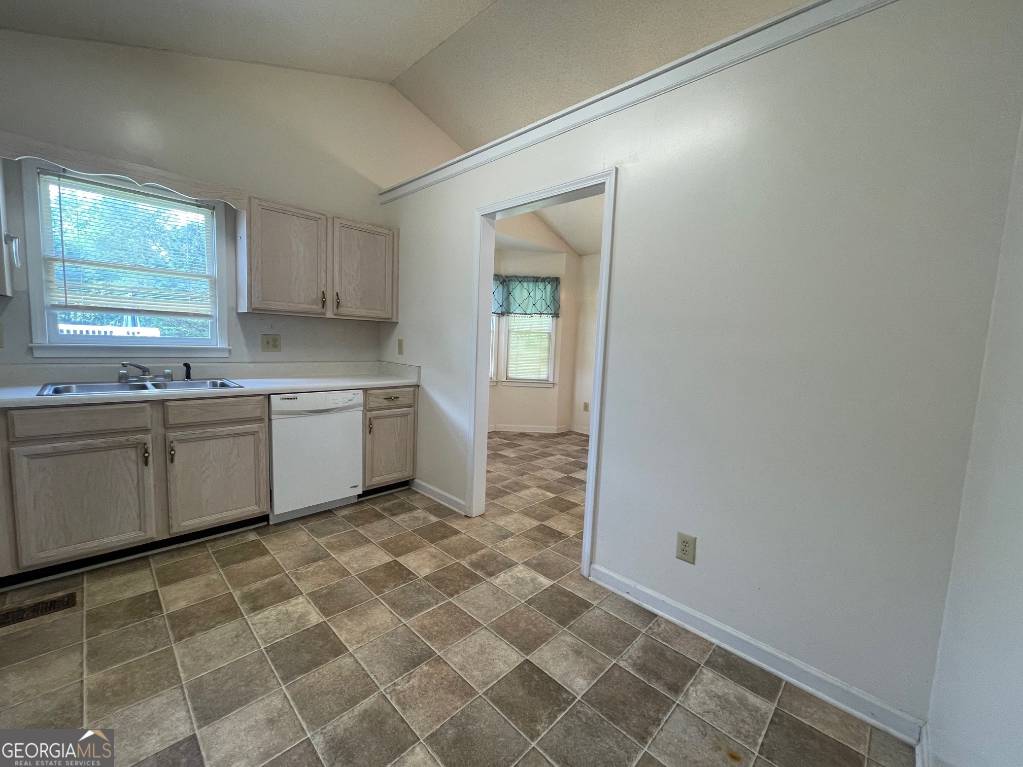 53 Villa Rosa Way Property Photo 16