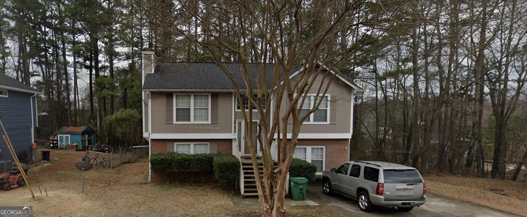 2443 Shoals Terrace Property Photo 1