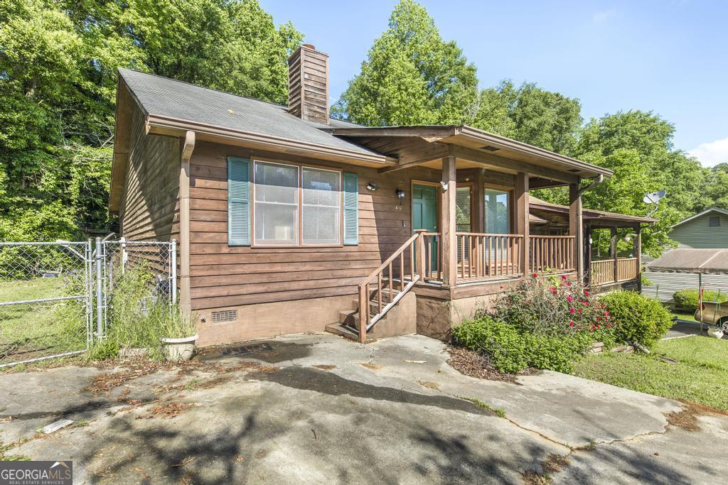 410 Steeplechase Property Photo 5