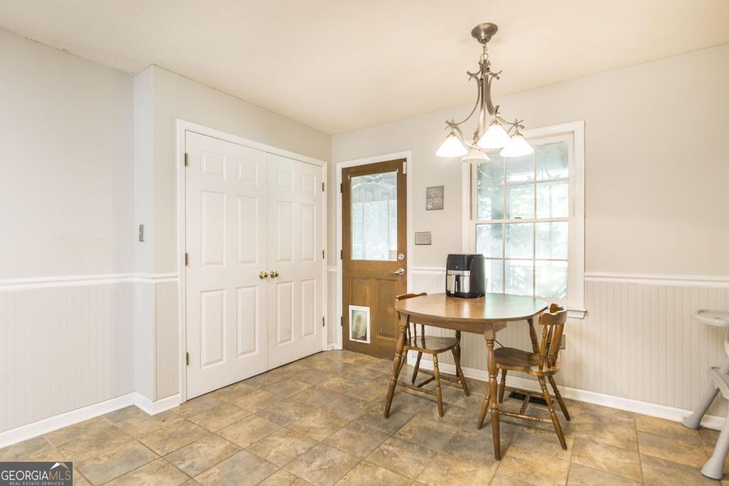 410 Steeplechase Property Photo 12