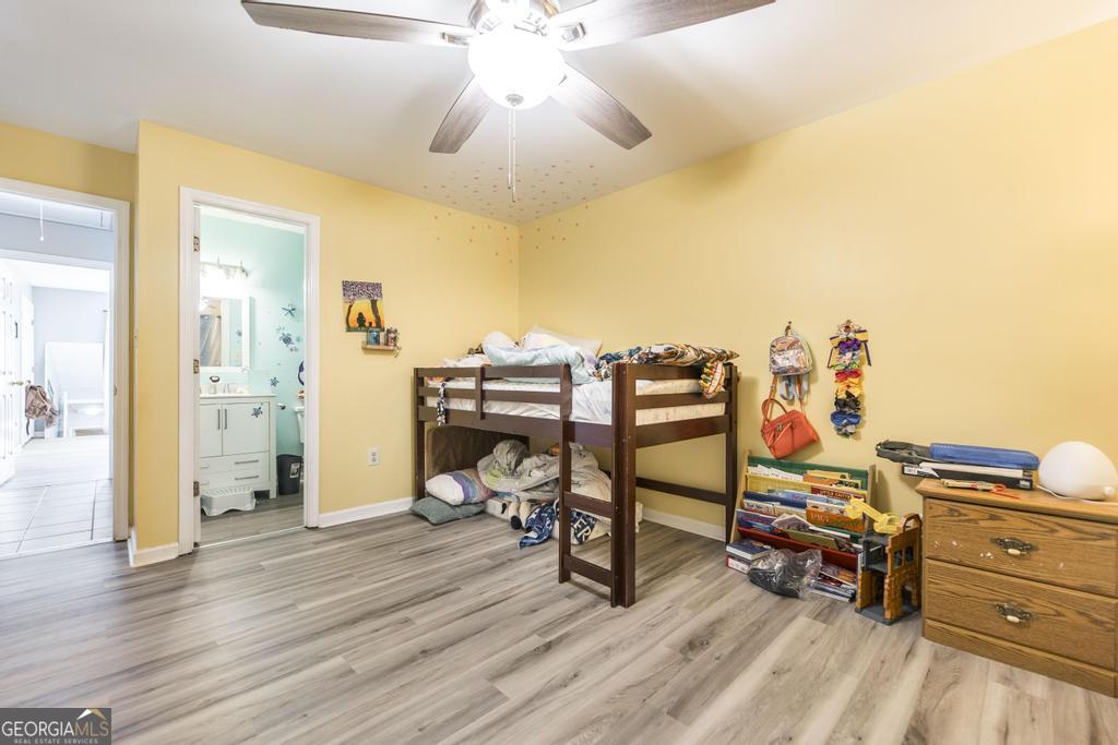 410 Steeplechase Property Photo 18
