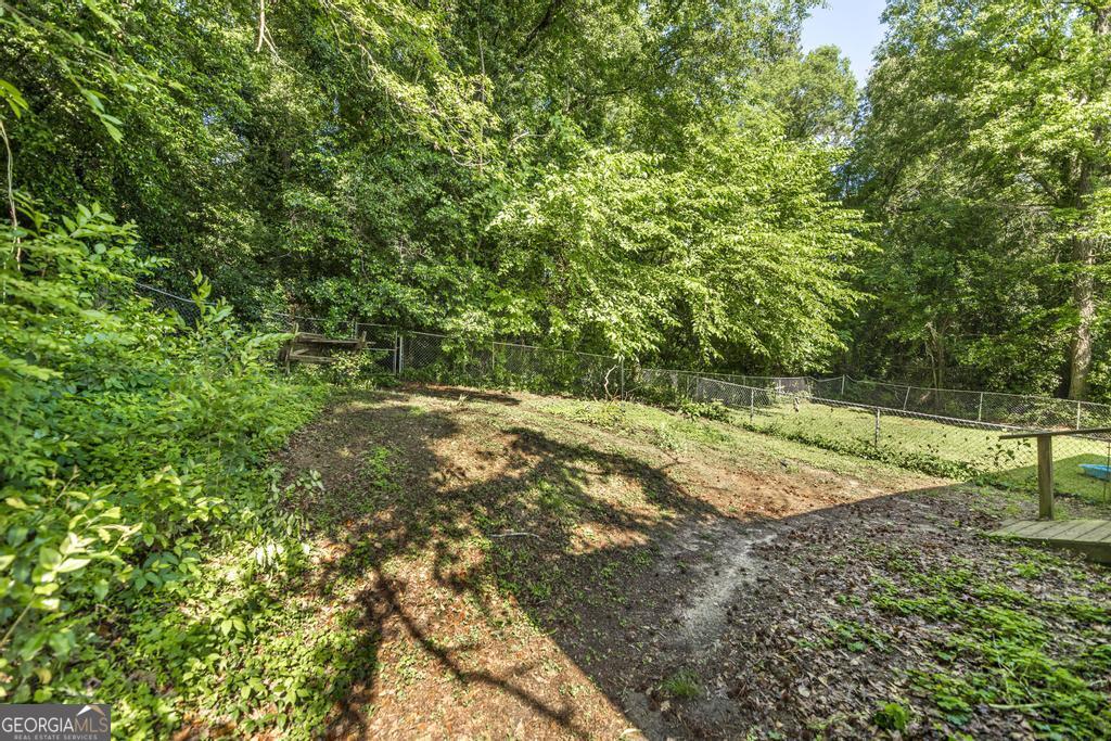410 Steeplechase Property Photo 21