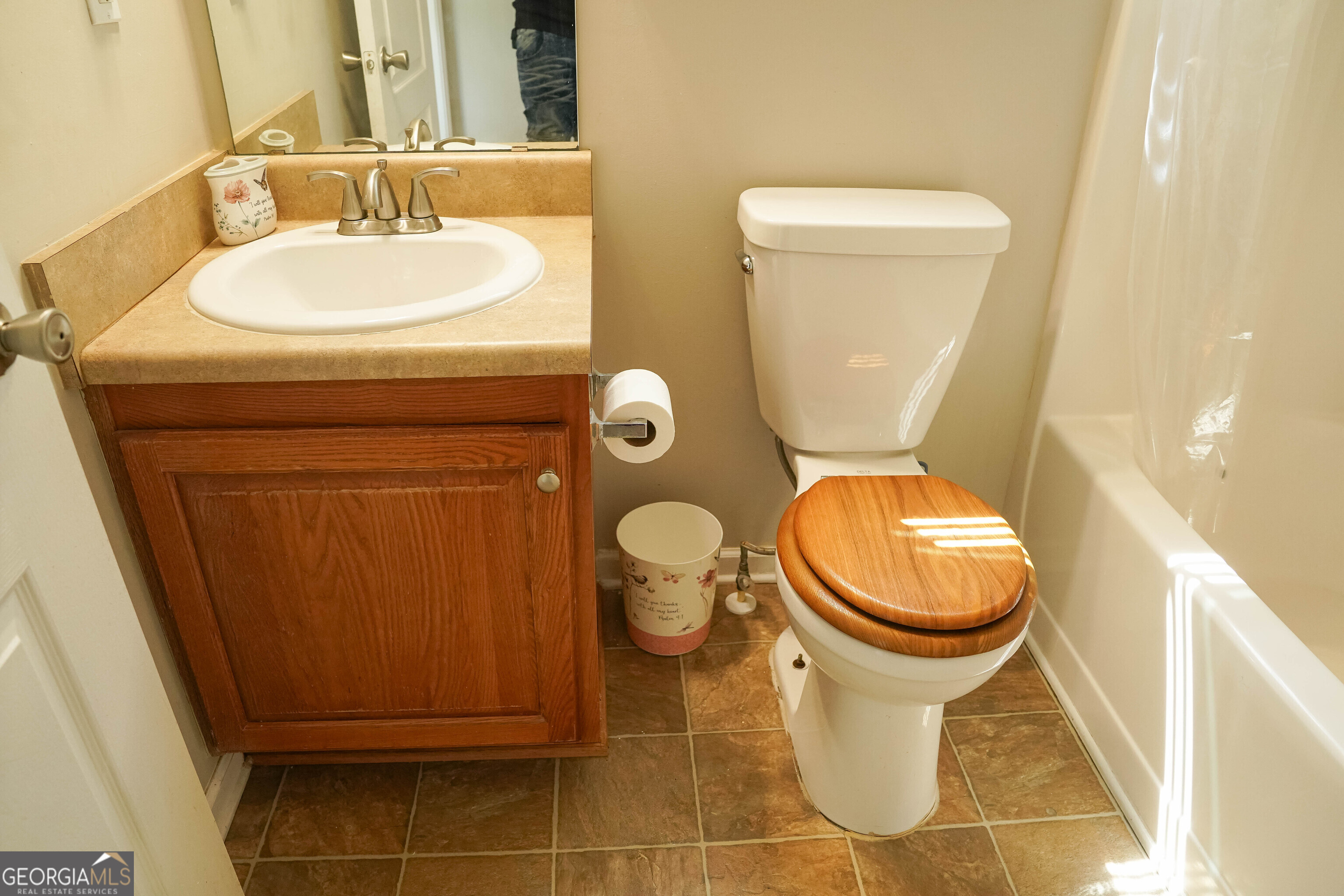 65 Heaton Place Trail Property Photo 34