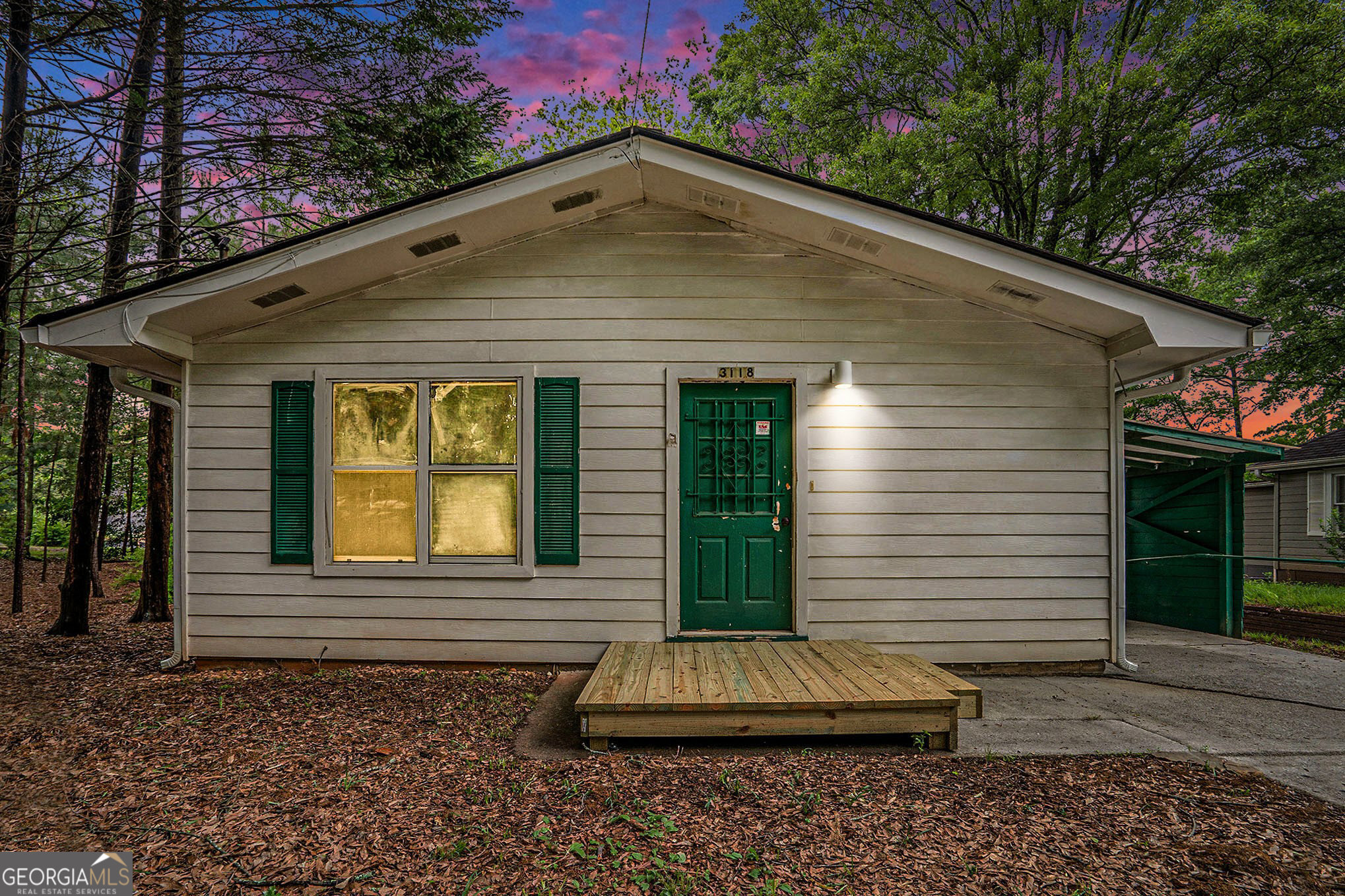 3118 Rockbridge Road Property Photo 1