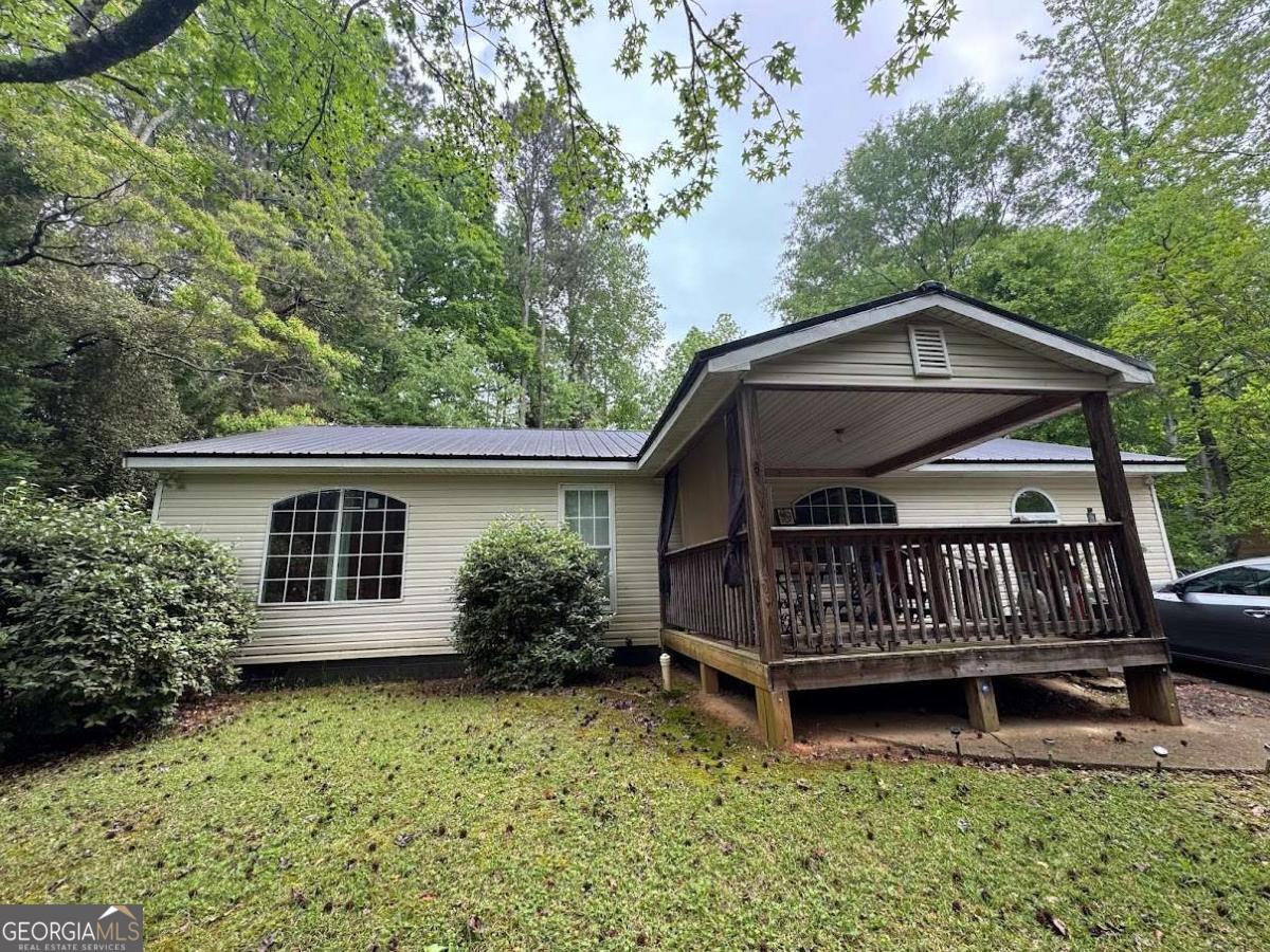 115 Sarsen Circle Property Photo 1