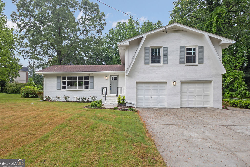 3182 Wakefield Drive Property Photo 1