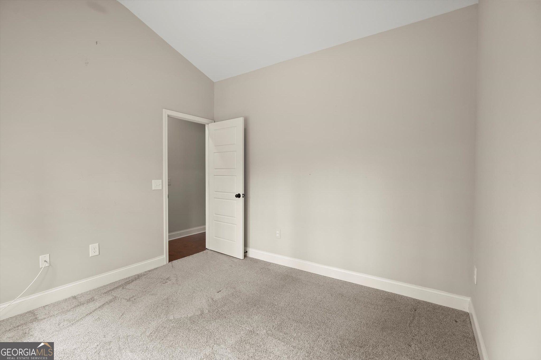 74 Stonegate Court Property Photo 22