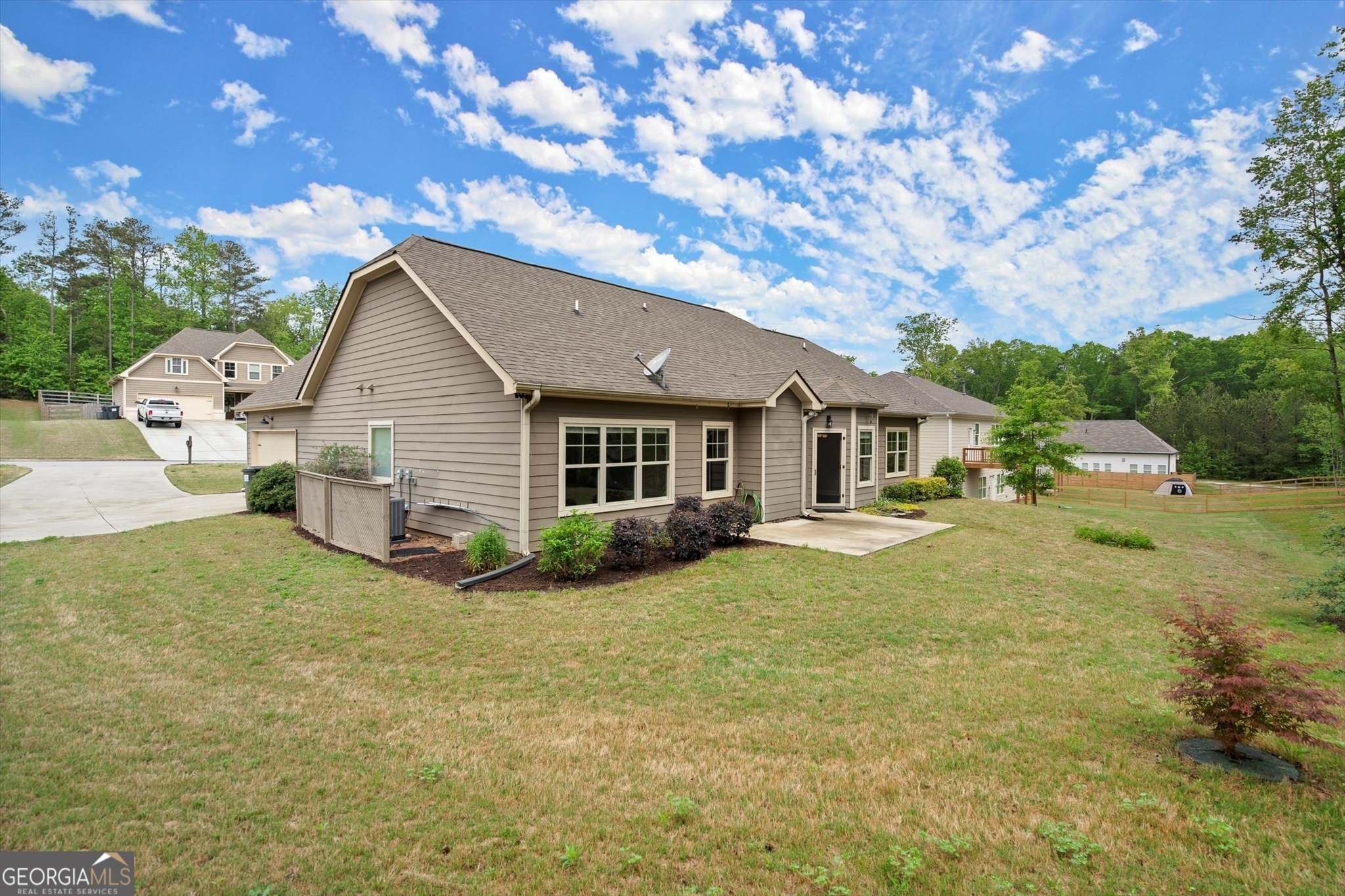 74 Stonegate Court Property Photo 42