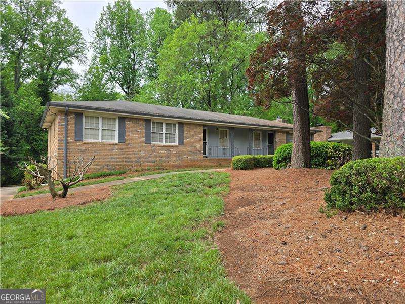 1810 Trophy Drive Property Photo 1