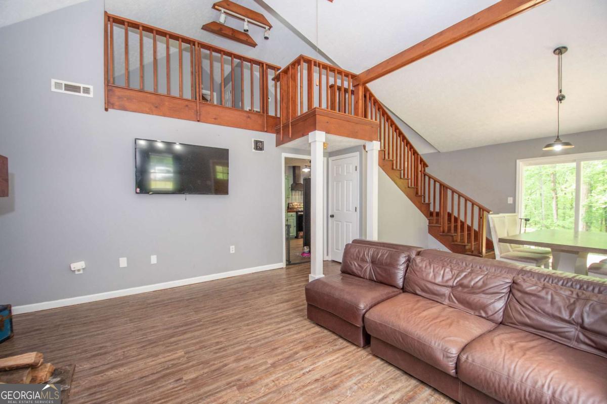 3414 Rock Mills Road Property Photo 9