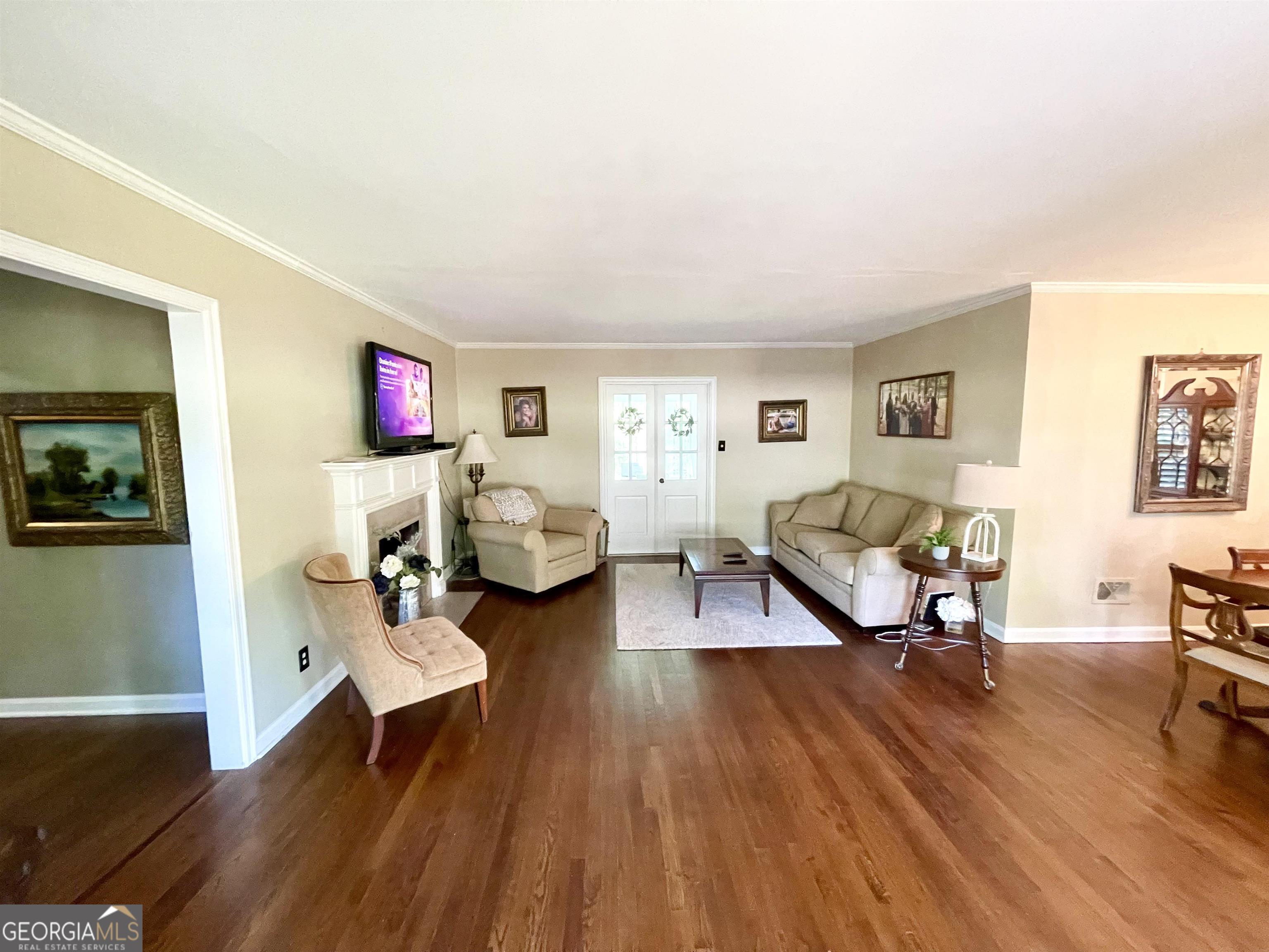 671 Brook Circle Property Photo 7