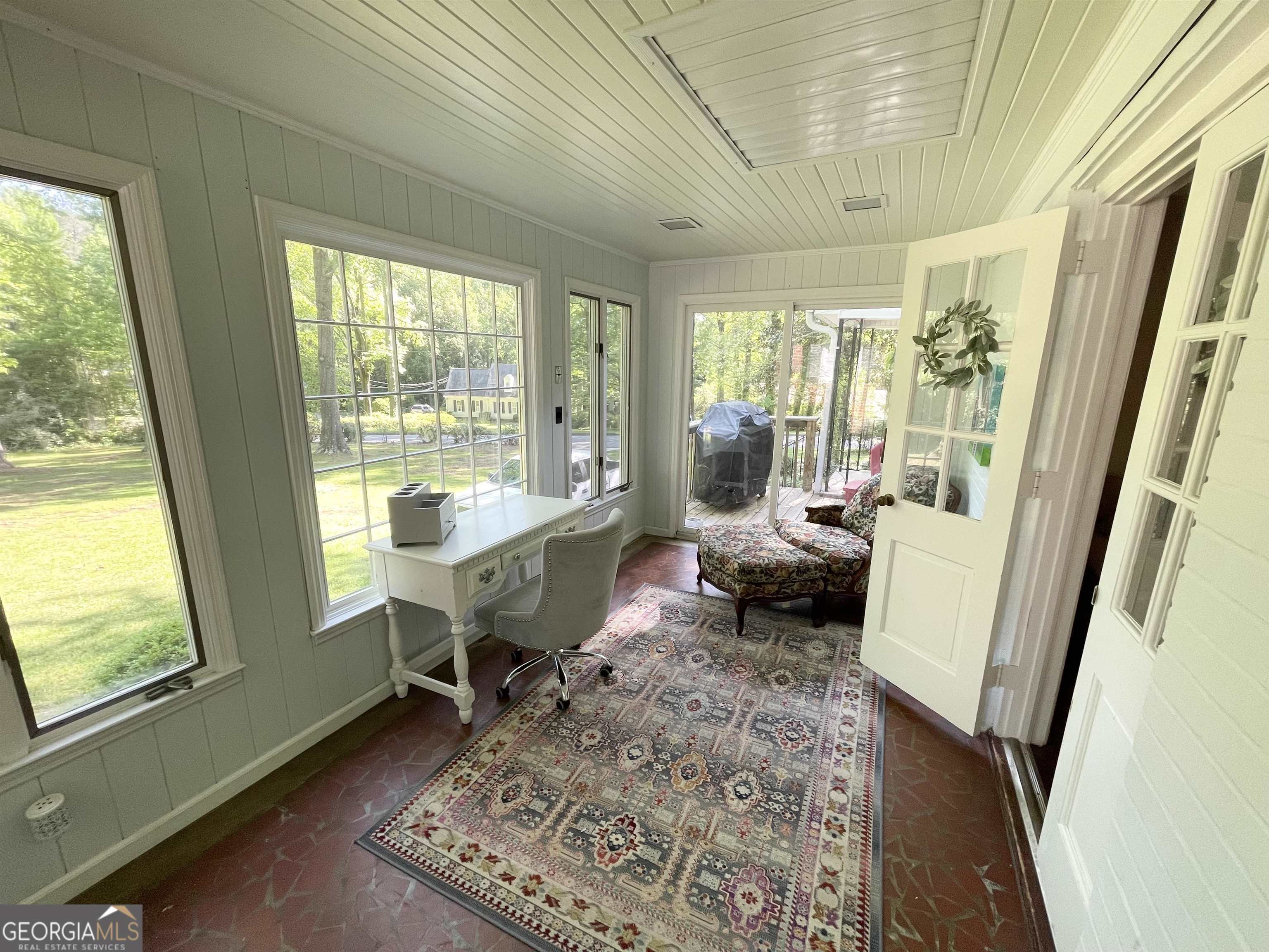 671 Brook Circle Property Photo 11