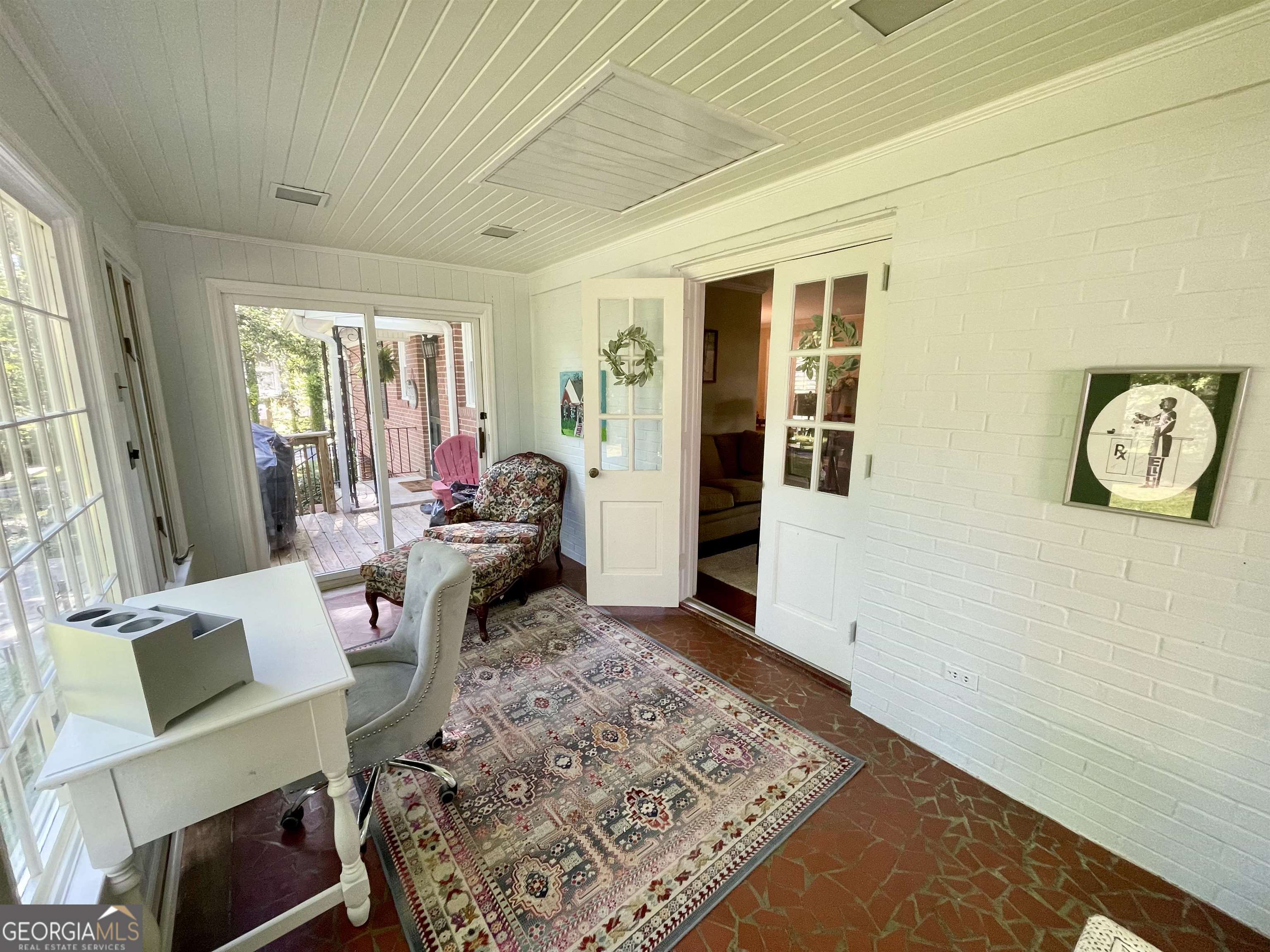 671 Brook Circle Property Photo 12