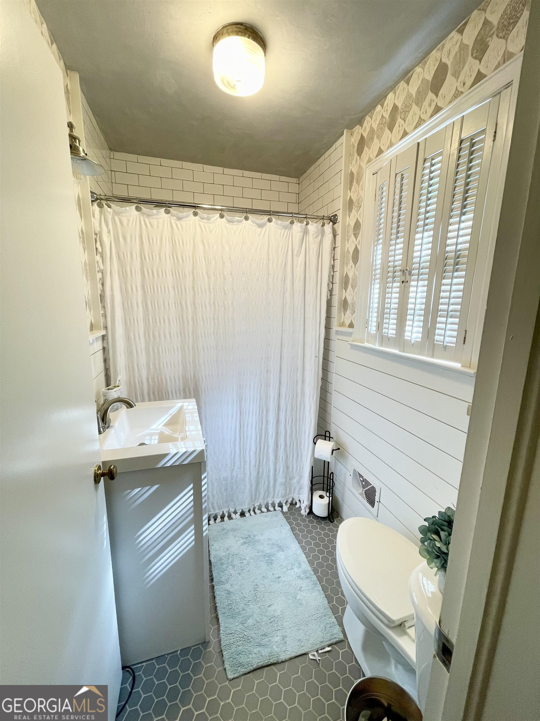 671 Brook Circle Property Photo 34
