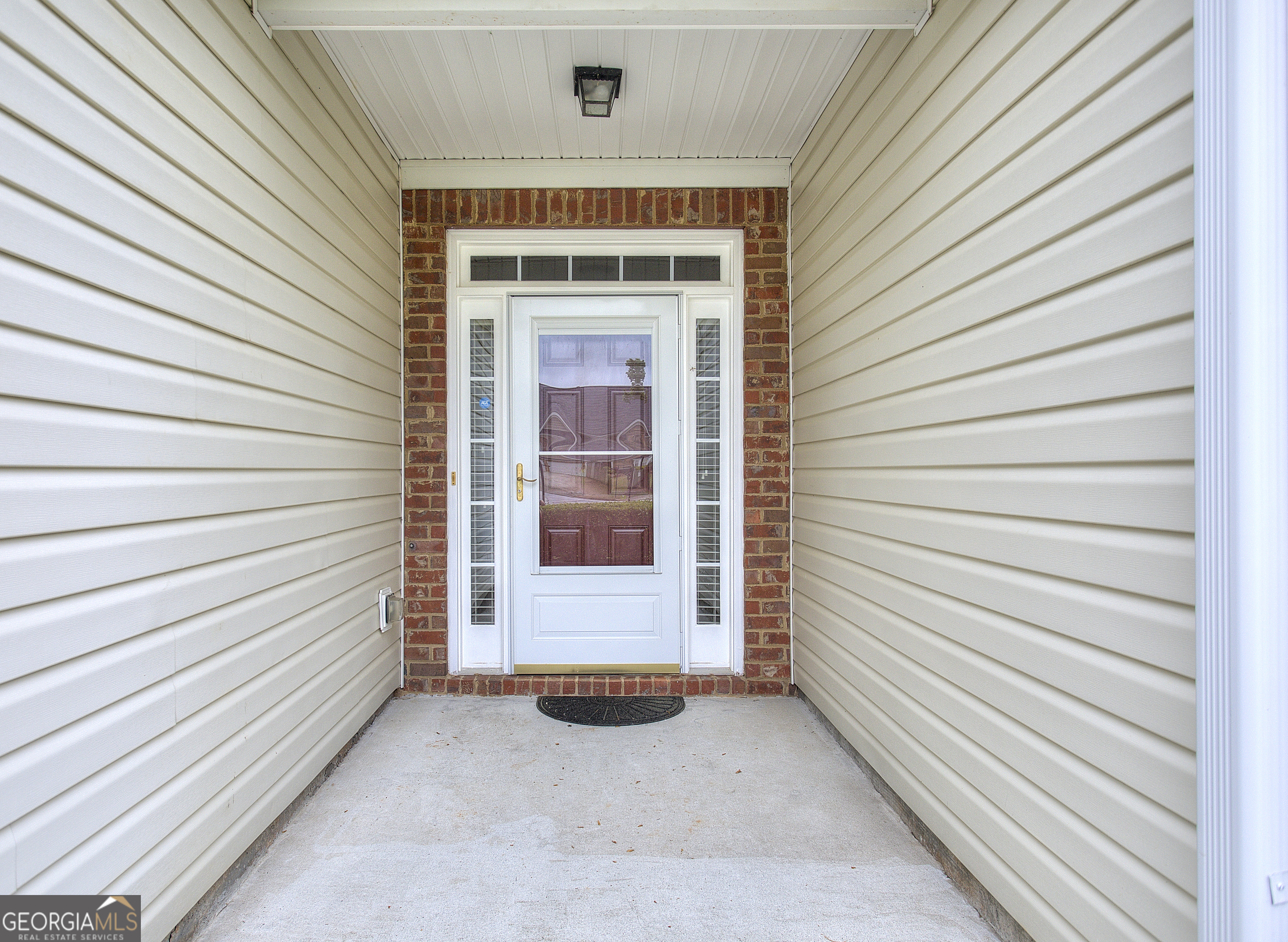 702 Brambling Way Property Photo 2