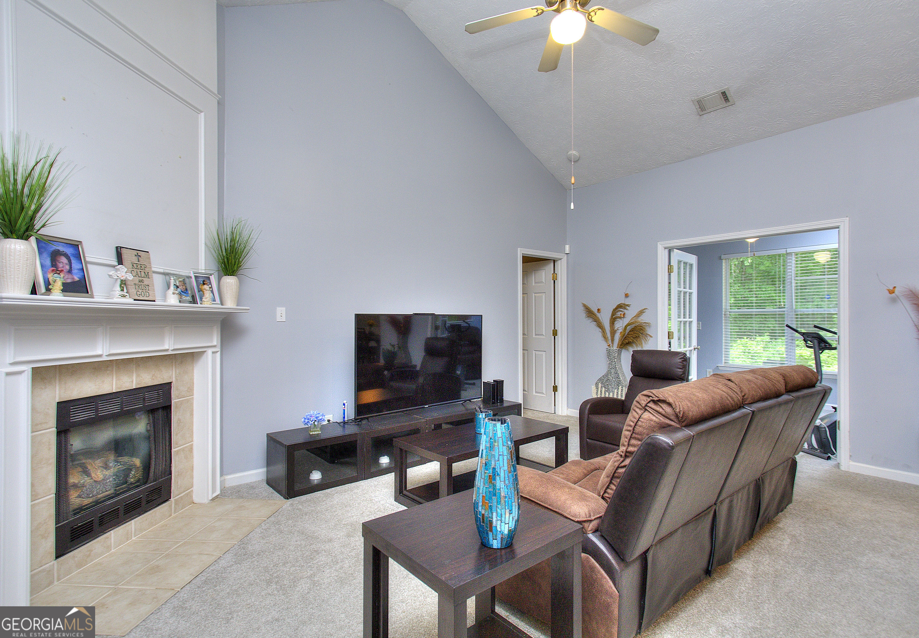 702 Brambling Way Property Photo 6