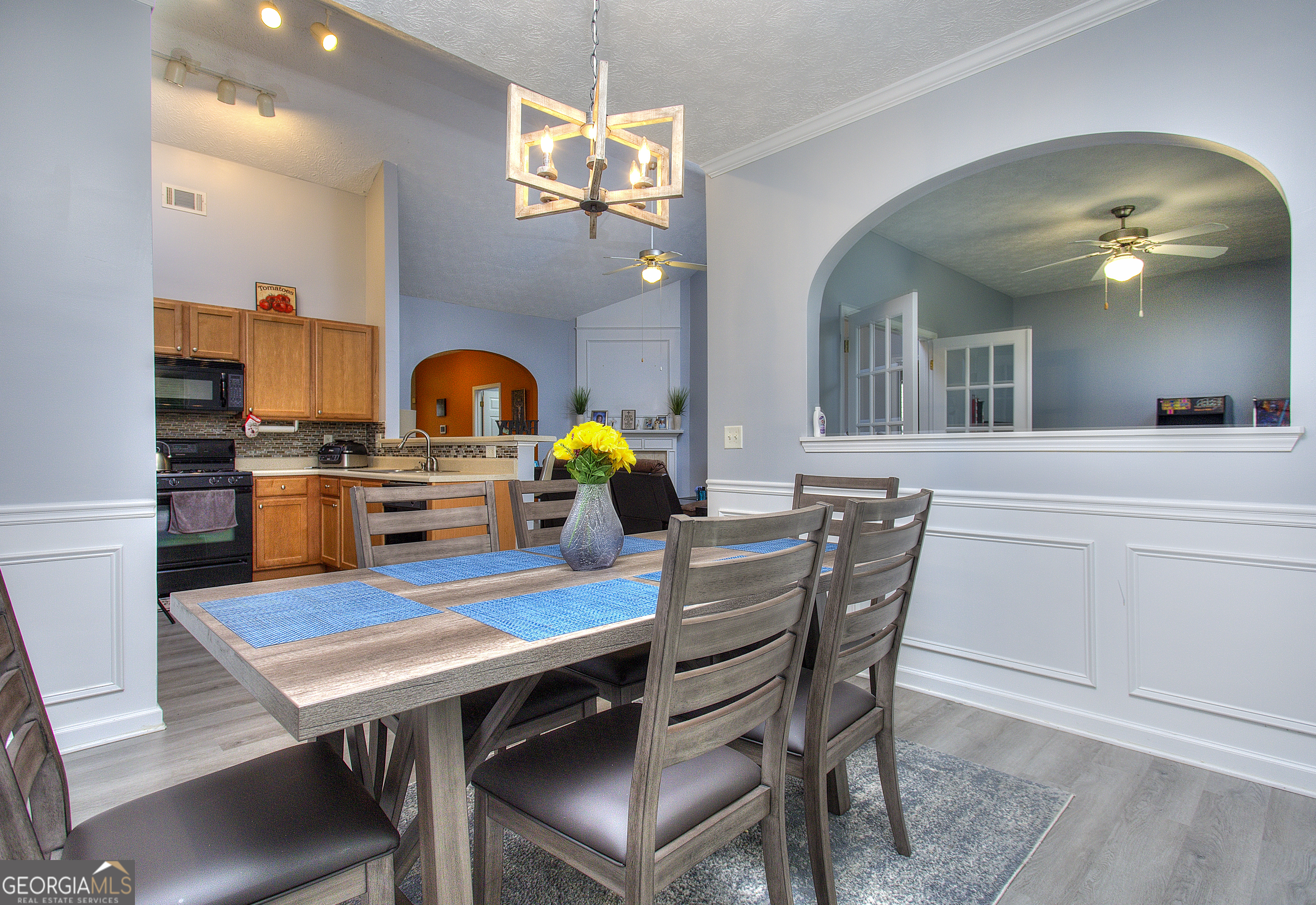 702 Brambling Way Property Photo 17