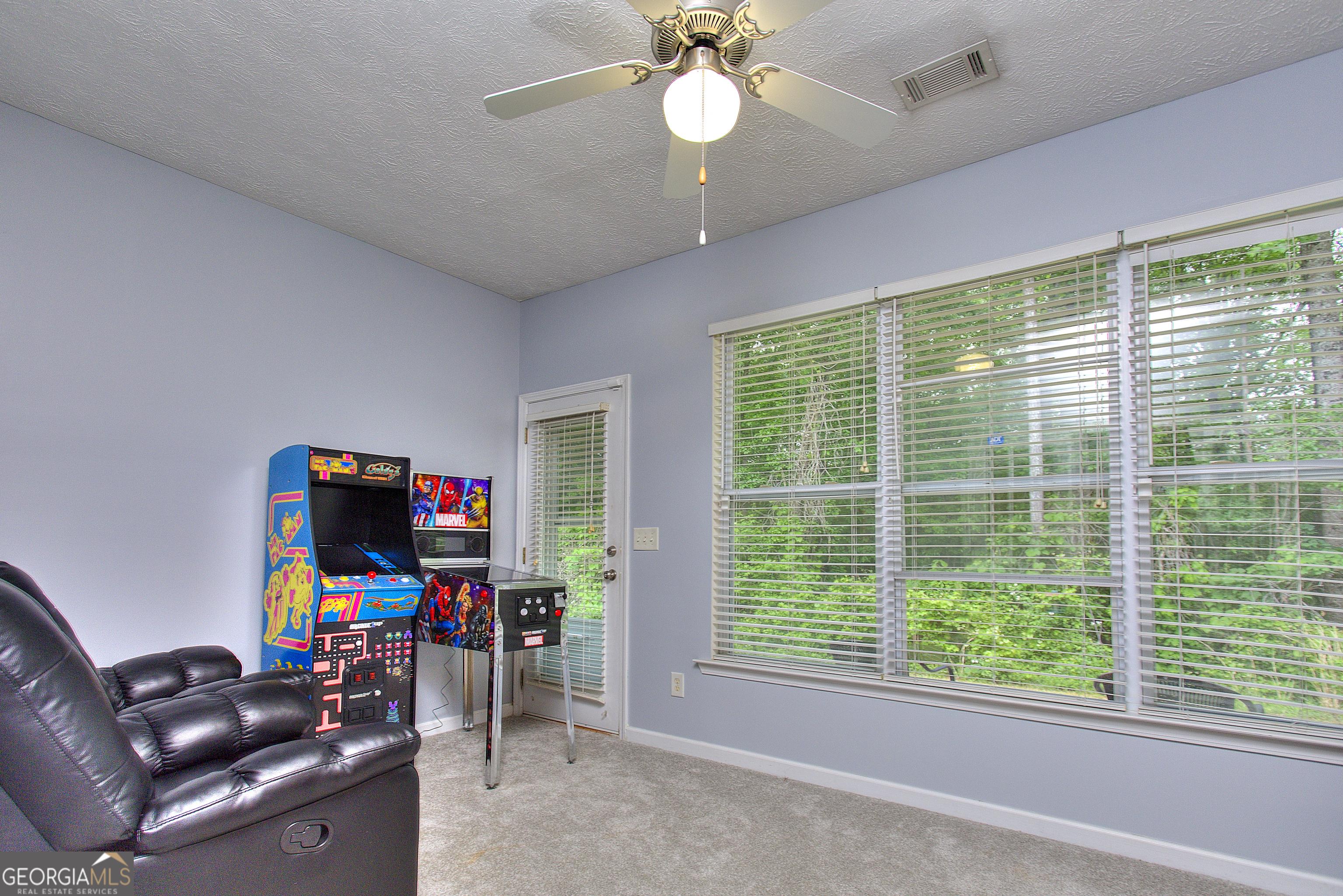 702 Brambling Way Property Photo 18