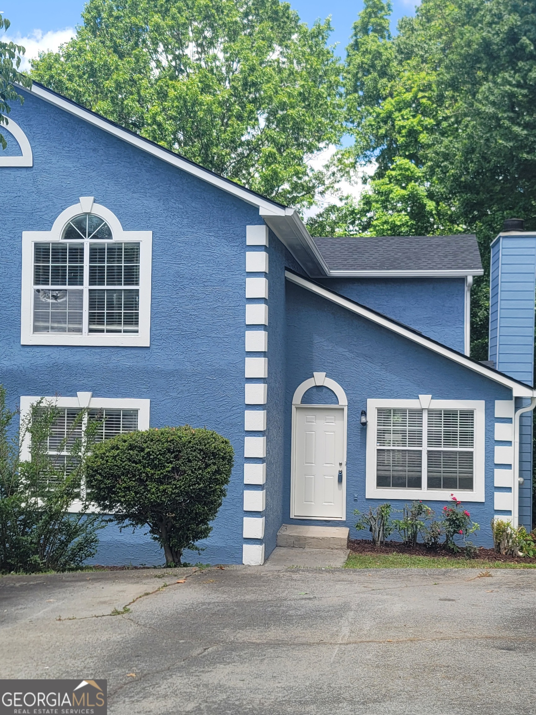 4157 Lake Mist Drive Nw Property Photo 1
