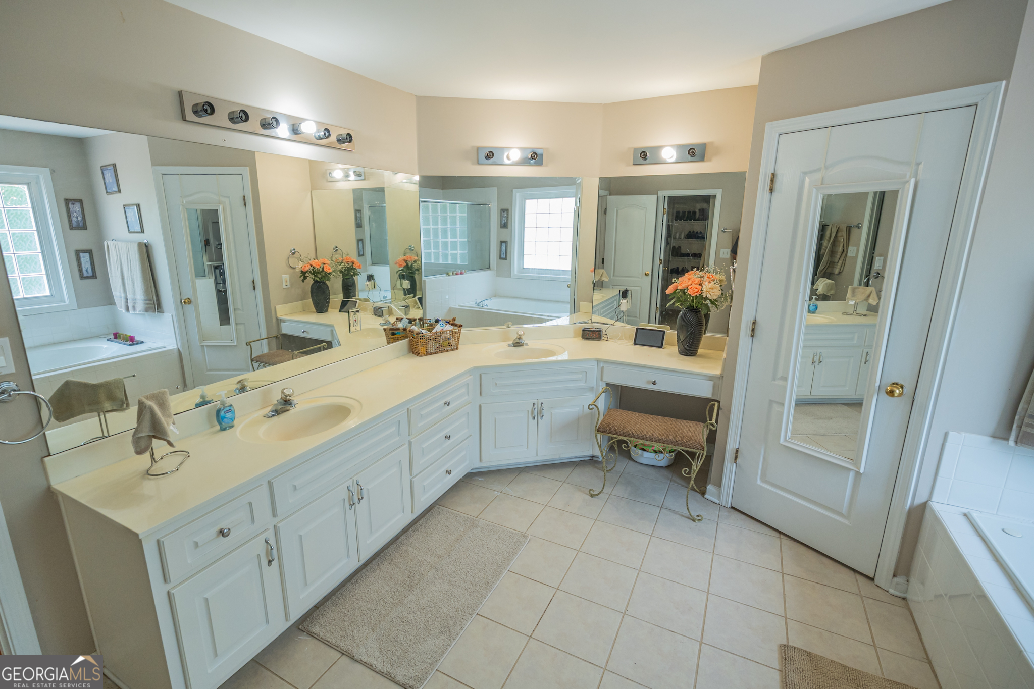 105 Kellens Court Property Photo 20