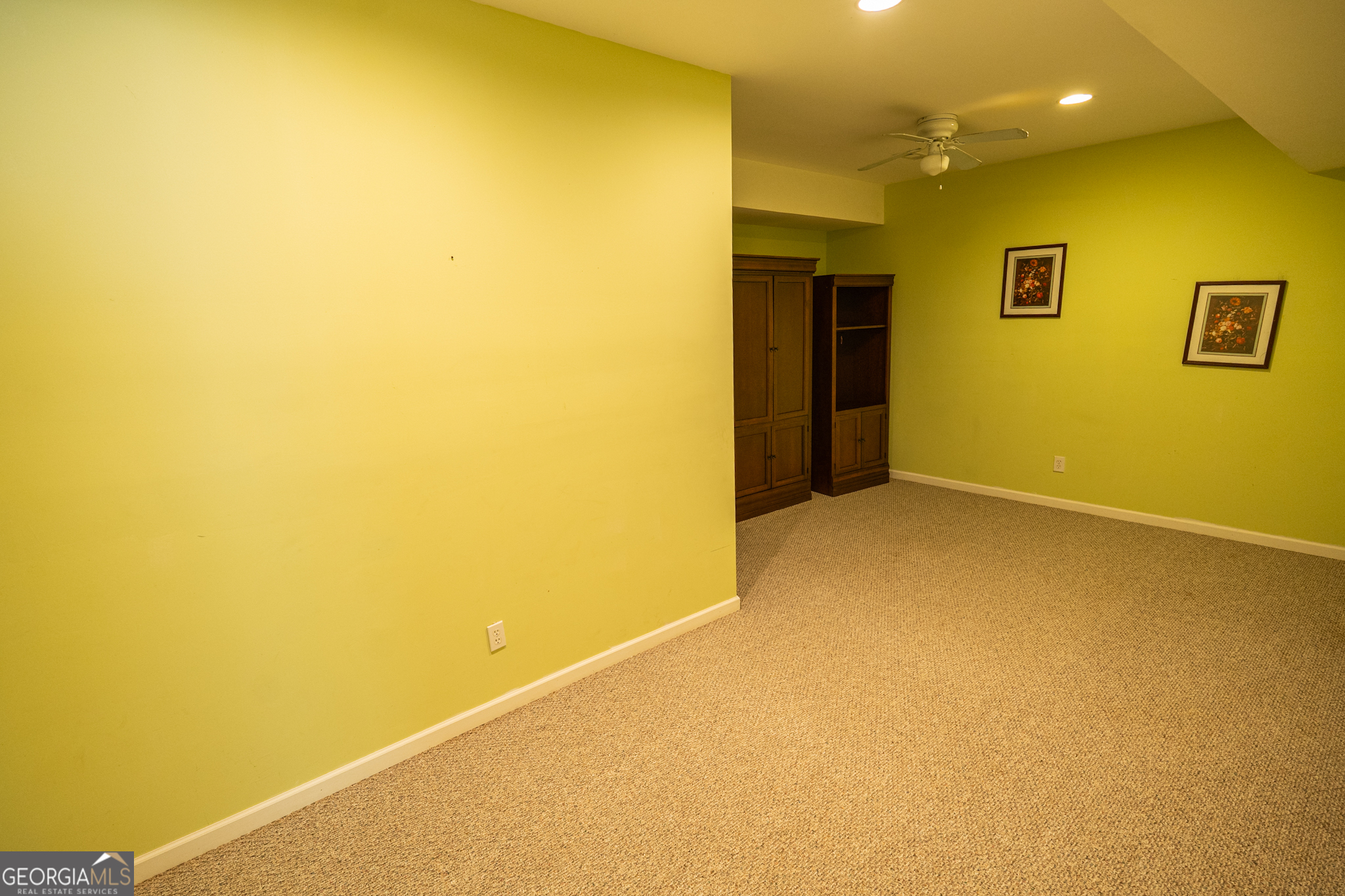 105 Kellens Court Property Photo 35