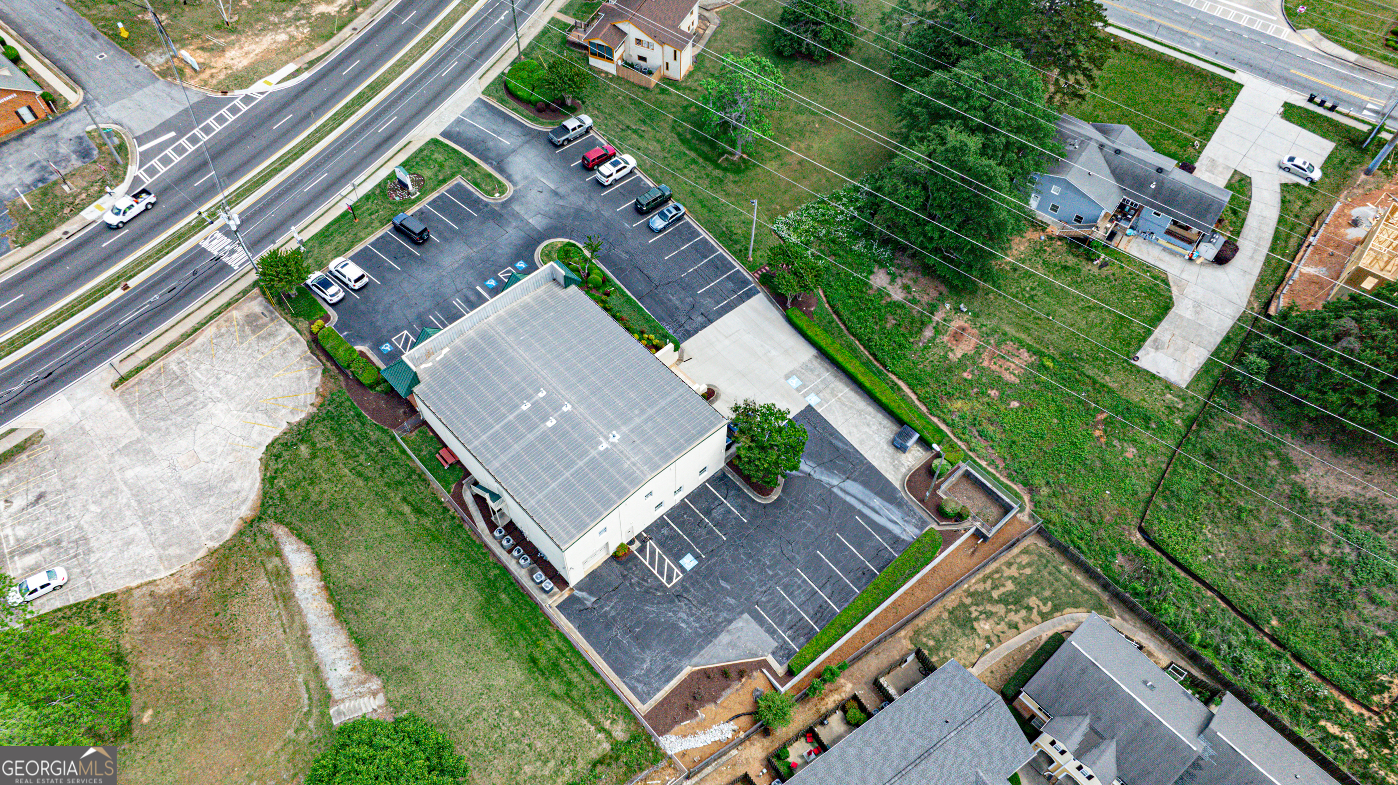 2625 Beaver Ruin Road Property Photo 2