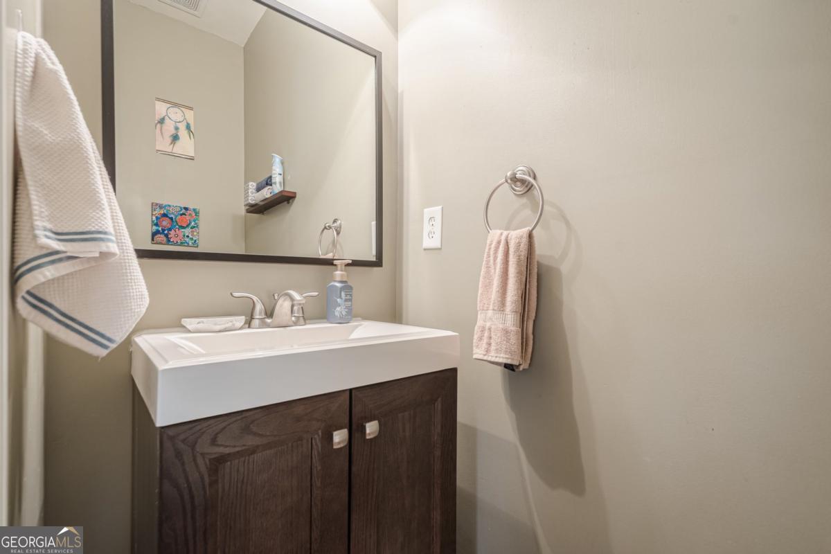 13943 Sunfish Bend Property Photo 39