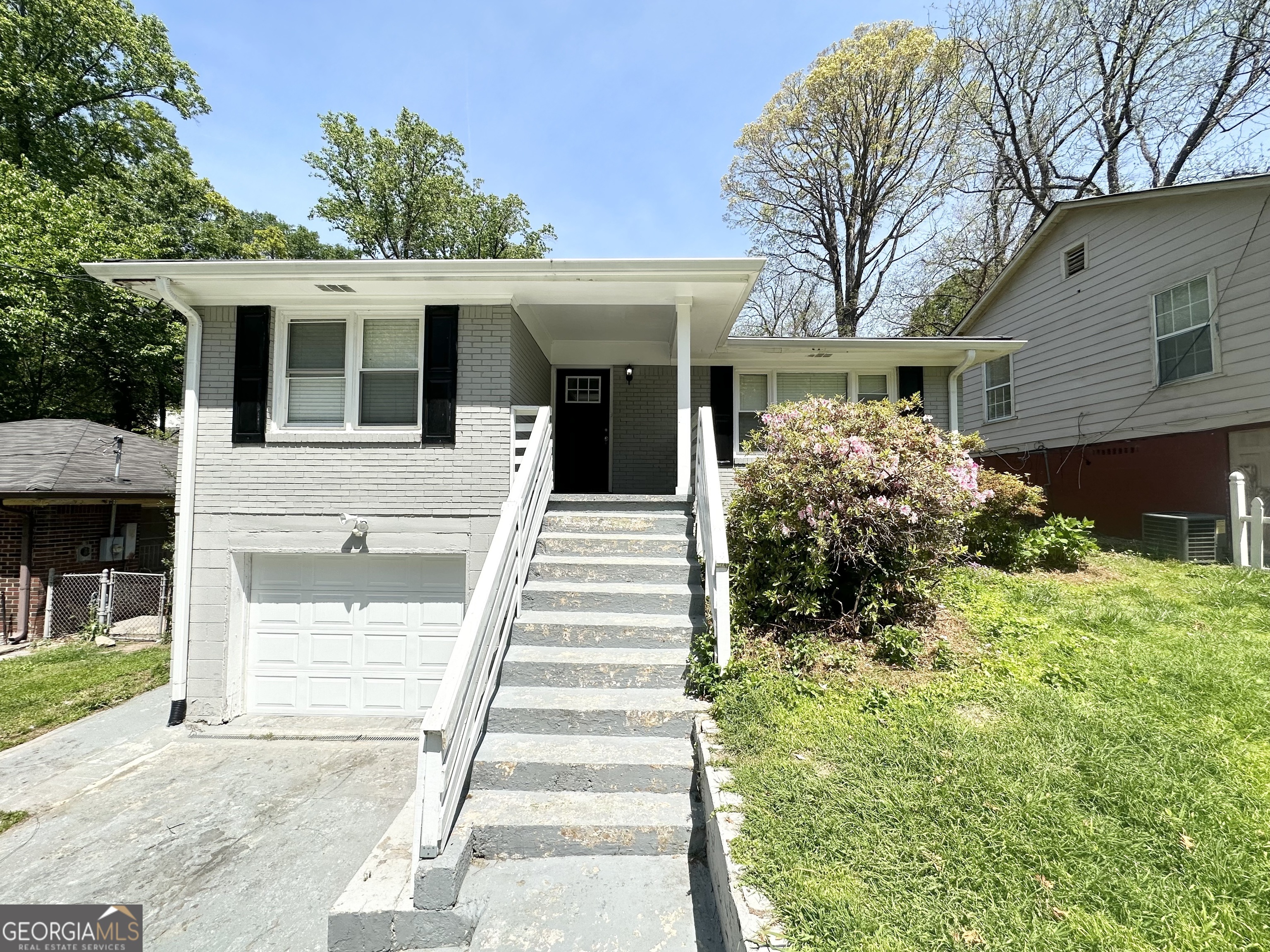 1417 Lavender Drive NW Property Photo 1