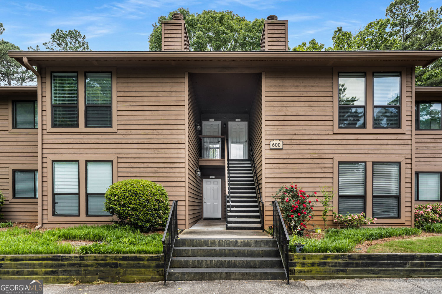 605 Parkaire Crossing Property Photo 1