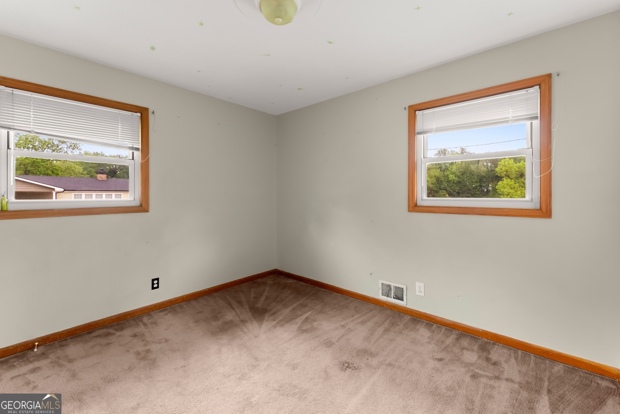 2626 Little River Park Road Property Photo 26