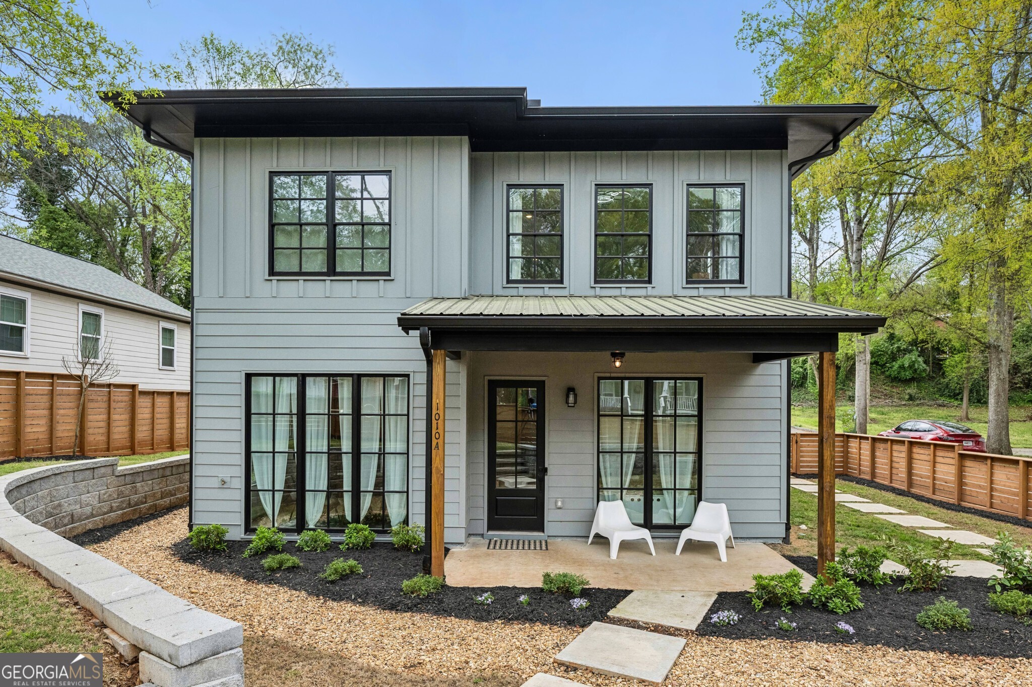1010 Violet # A Property Photo 1