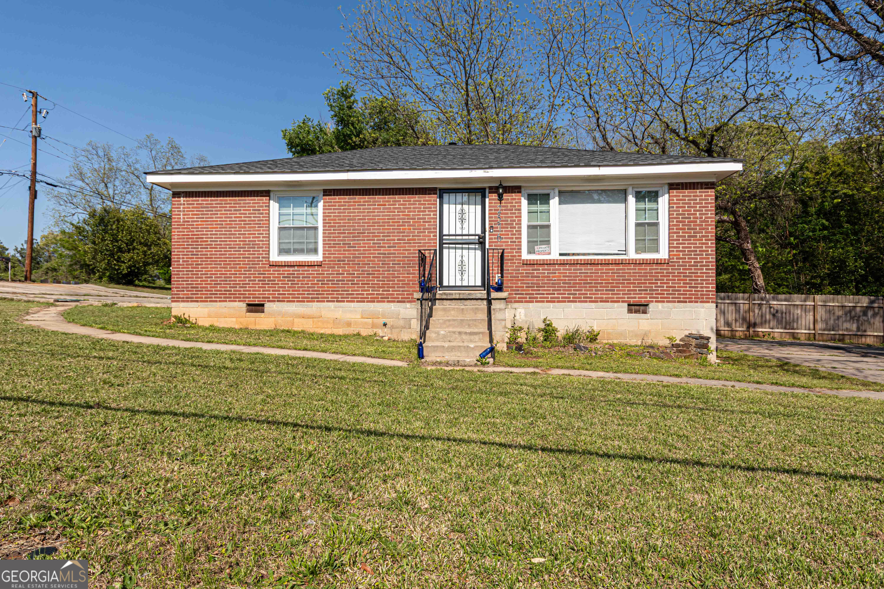 2576 Flat Shoals Road Property Photo 1