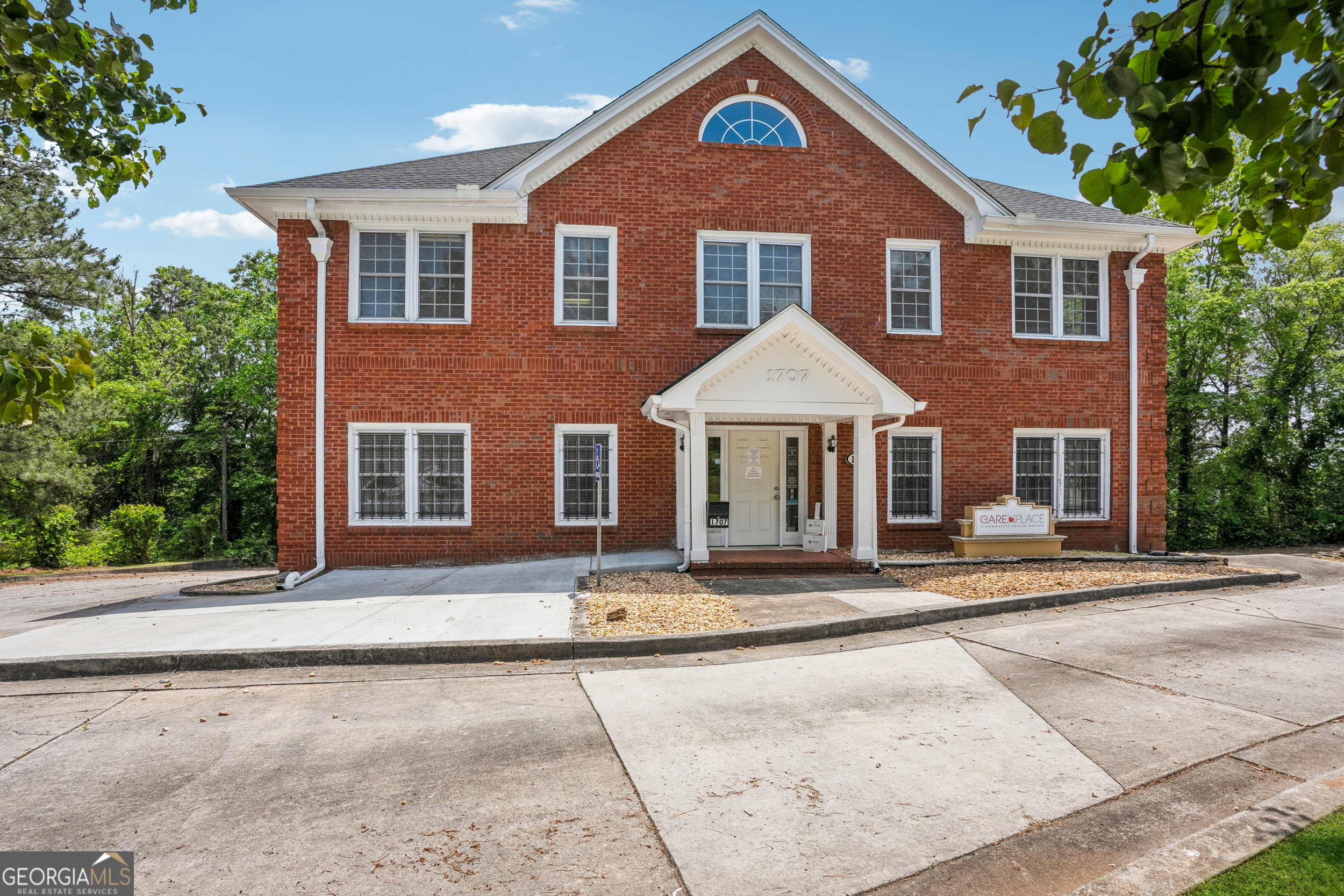 1707 N Blairs Bridge Road Property Photo 1