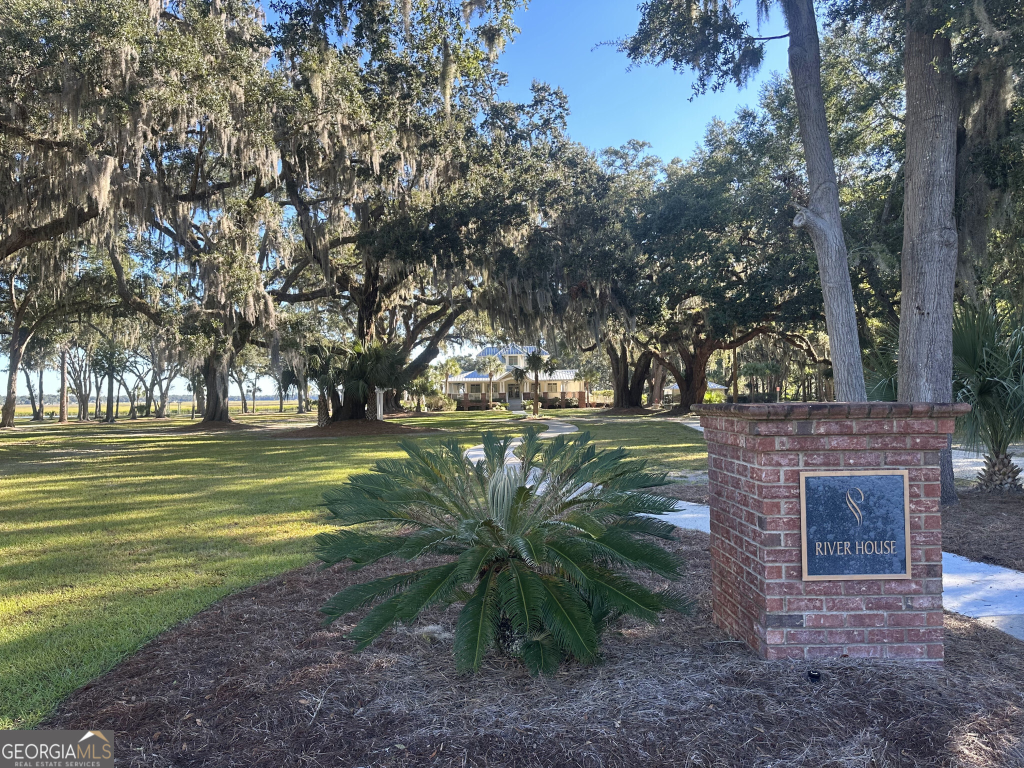 105 Navigator Way Property Photo 13