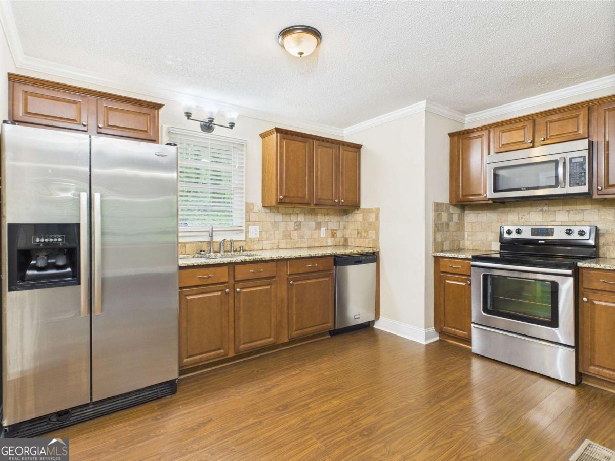85 Cedar Drive Property Photo 3