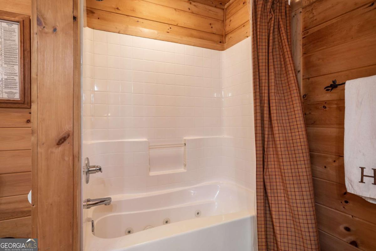 433 Spruce Circle Property Photo 31