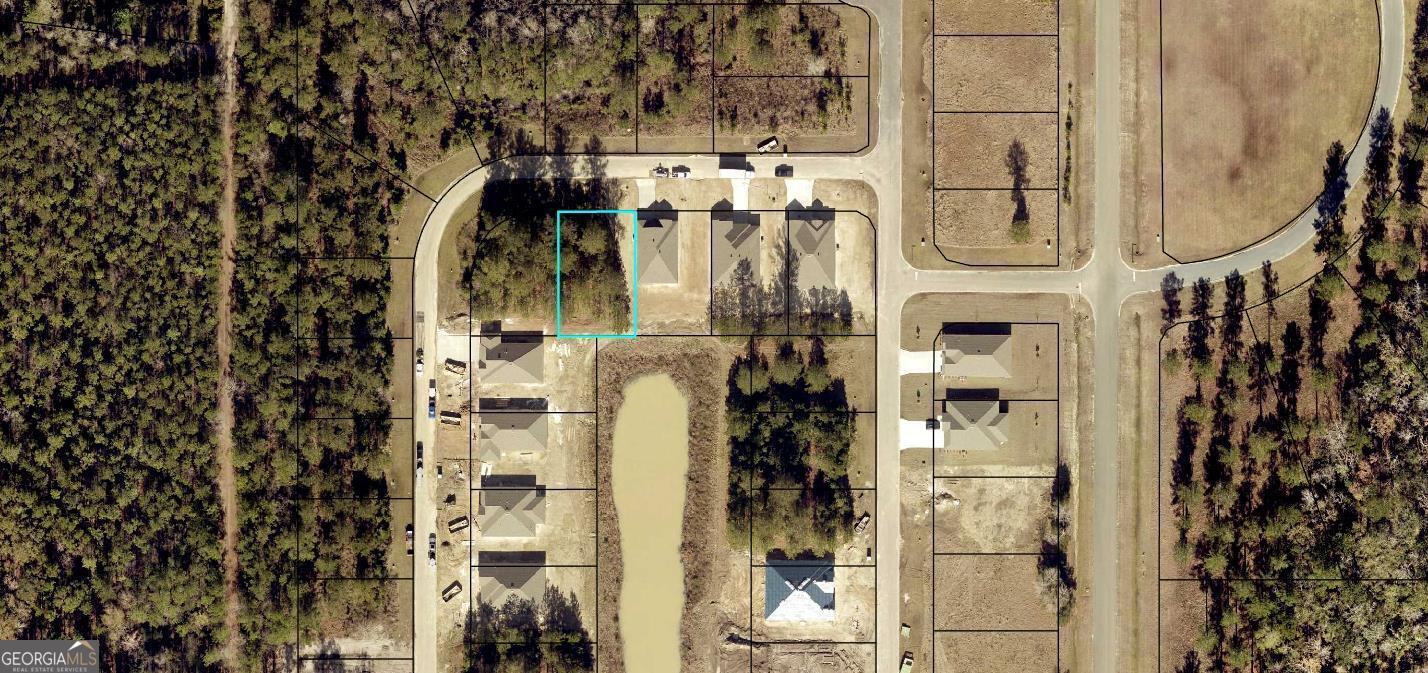 143 Breakwater Loop Property Photo 6