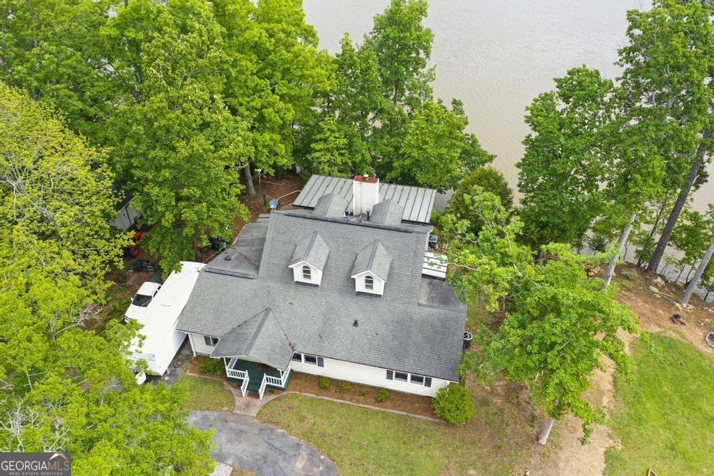 296 Reeves Road Property Photo 2