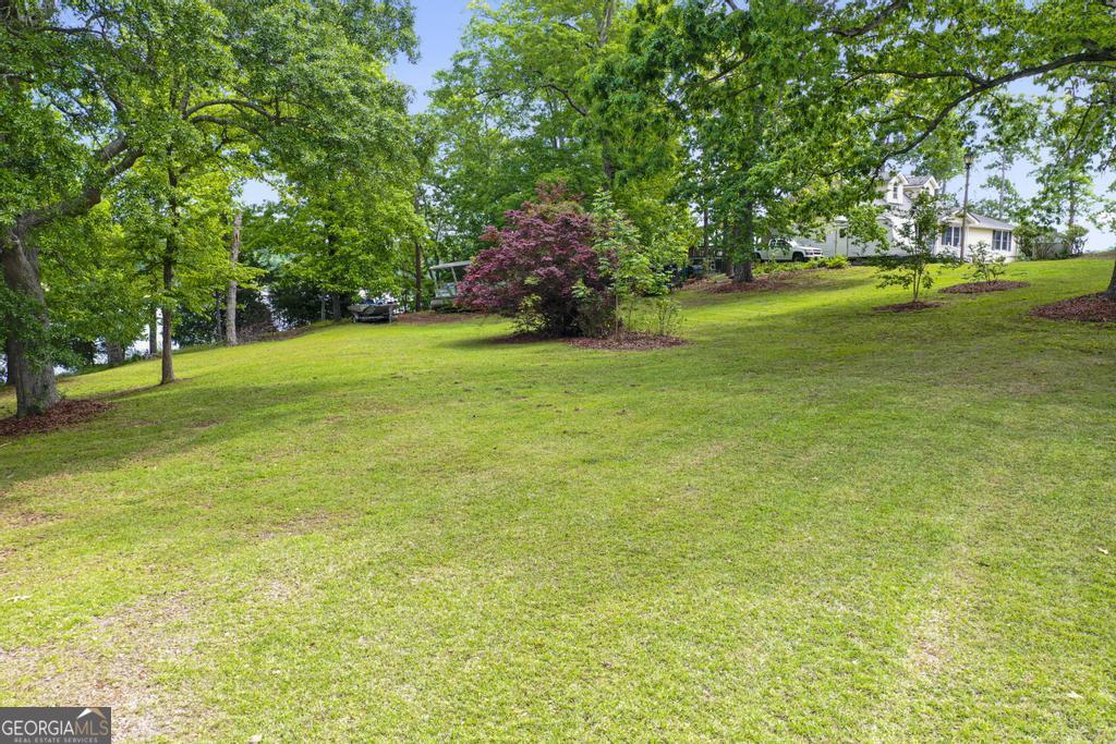 296 Reeves Road Property Photo 30