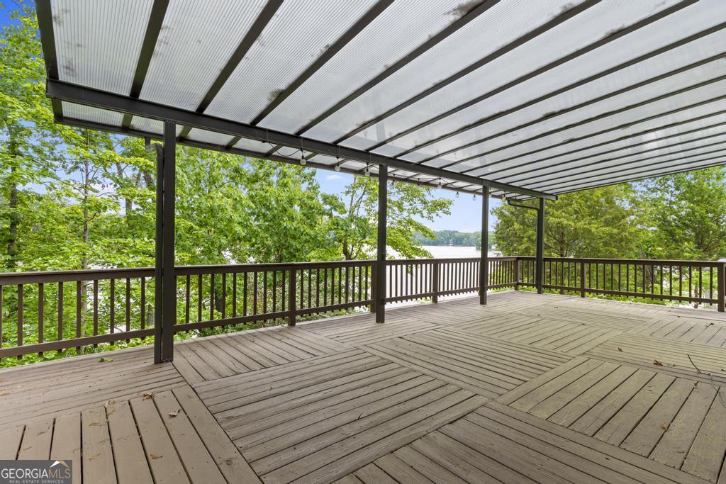 296 Reeves Road Property Photo 32