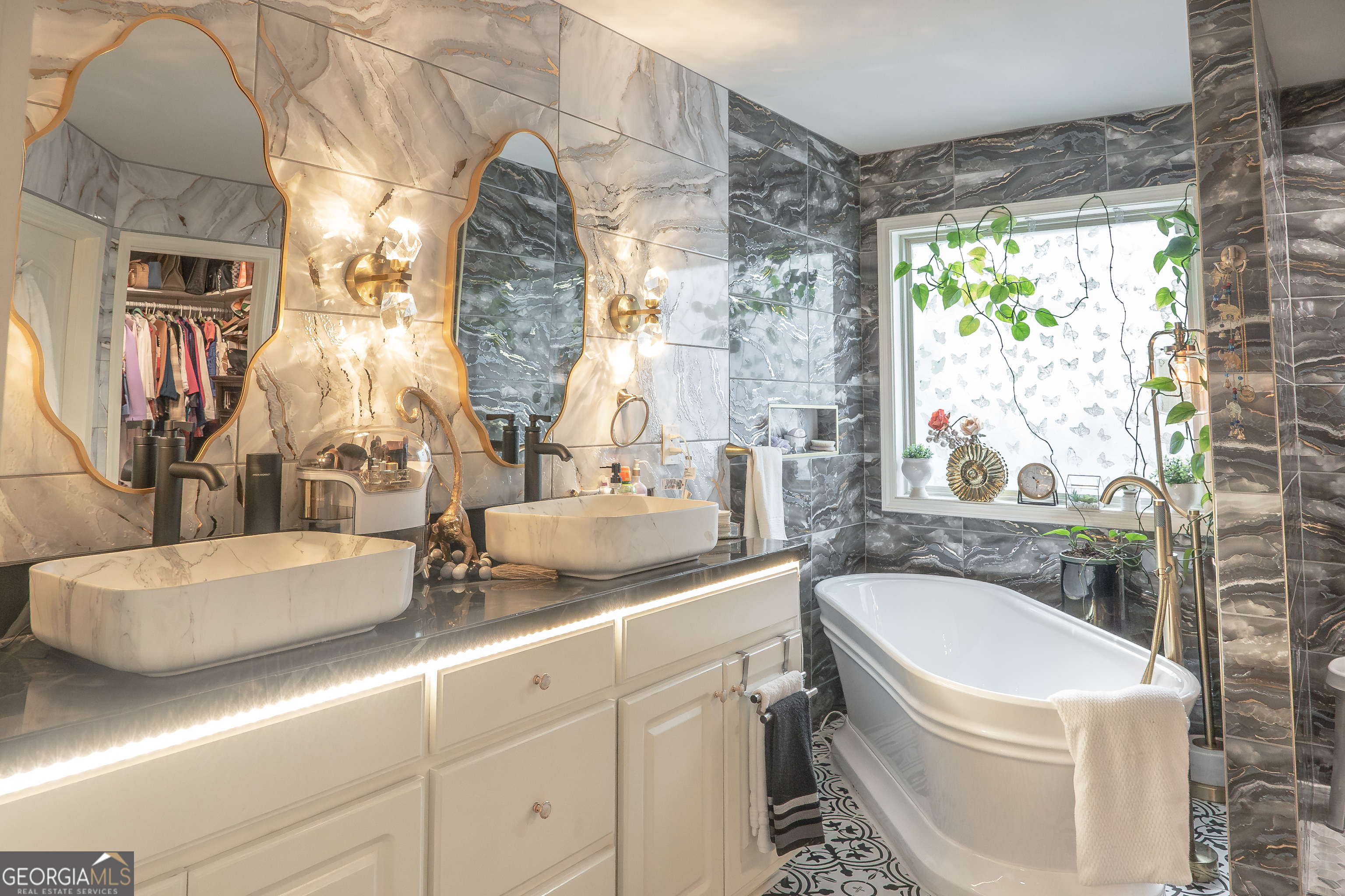 27 Creekside Drive Property Photo 11