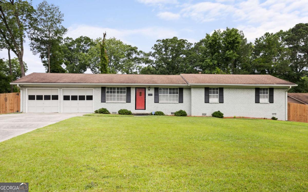 2103 Blue Creek Court Property Photo 1