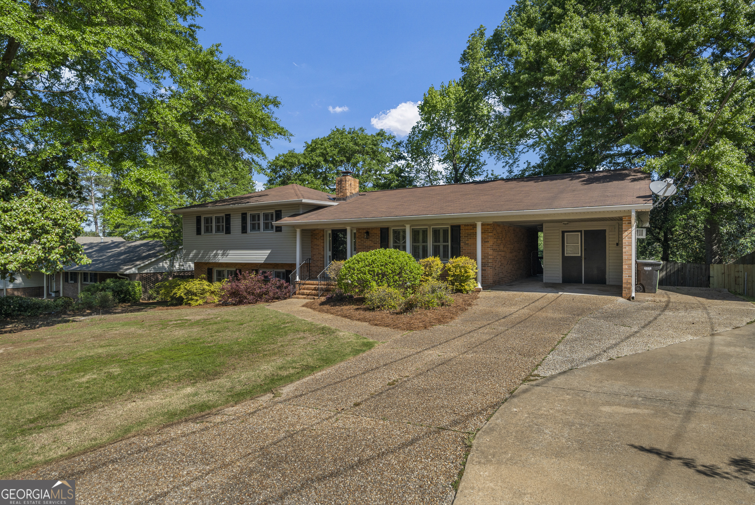 3813 Wingate Drive Property Photo 1