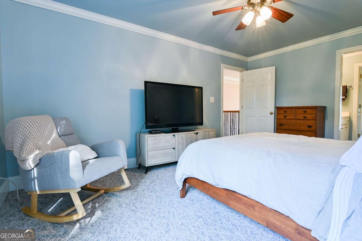 1060 Fox Hollow Court Property Photo 43