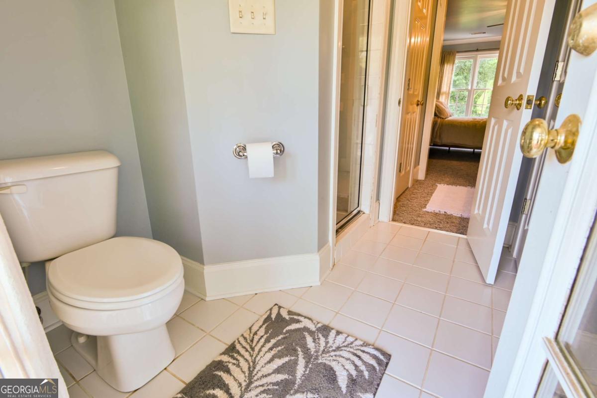 1060 Fox Hollow Court Property Photo 48