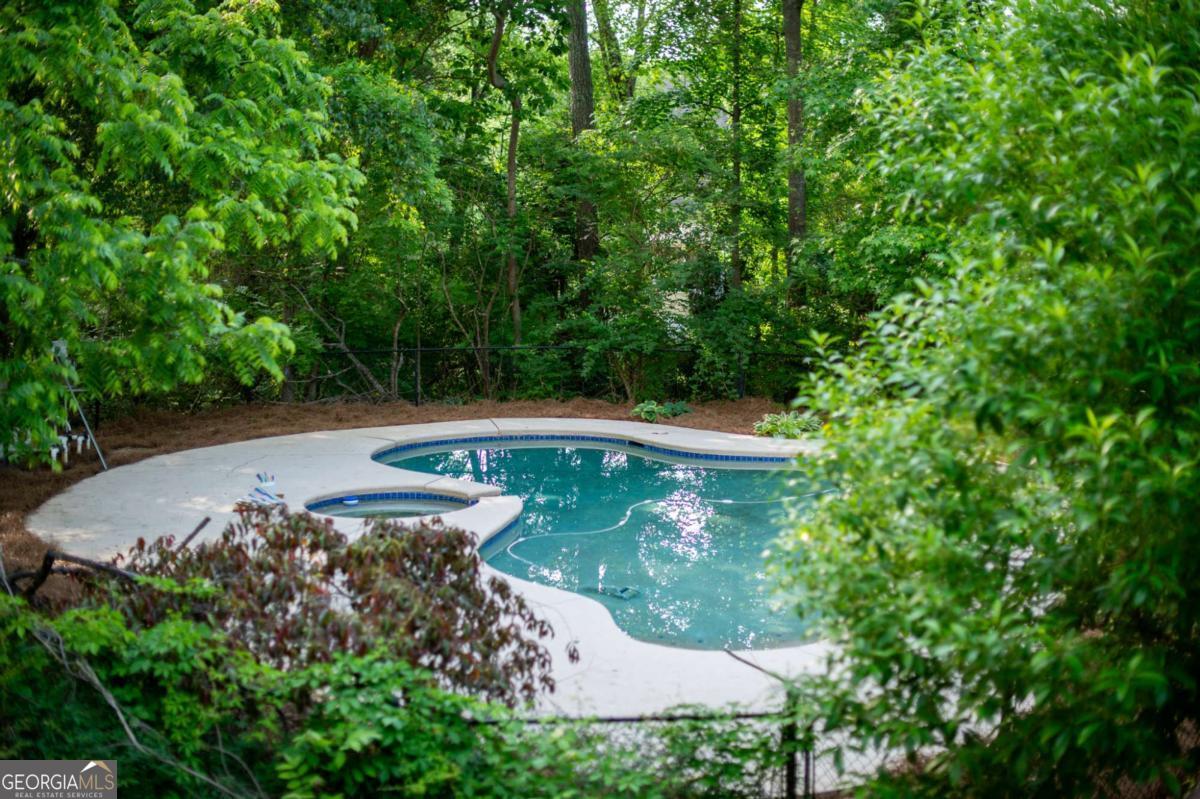 1060 Fox Hollow Court Property Photo 71