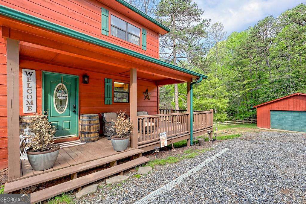 428 Gibbs Road Property Photo 1
