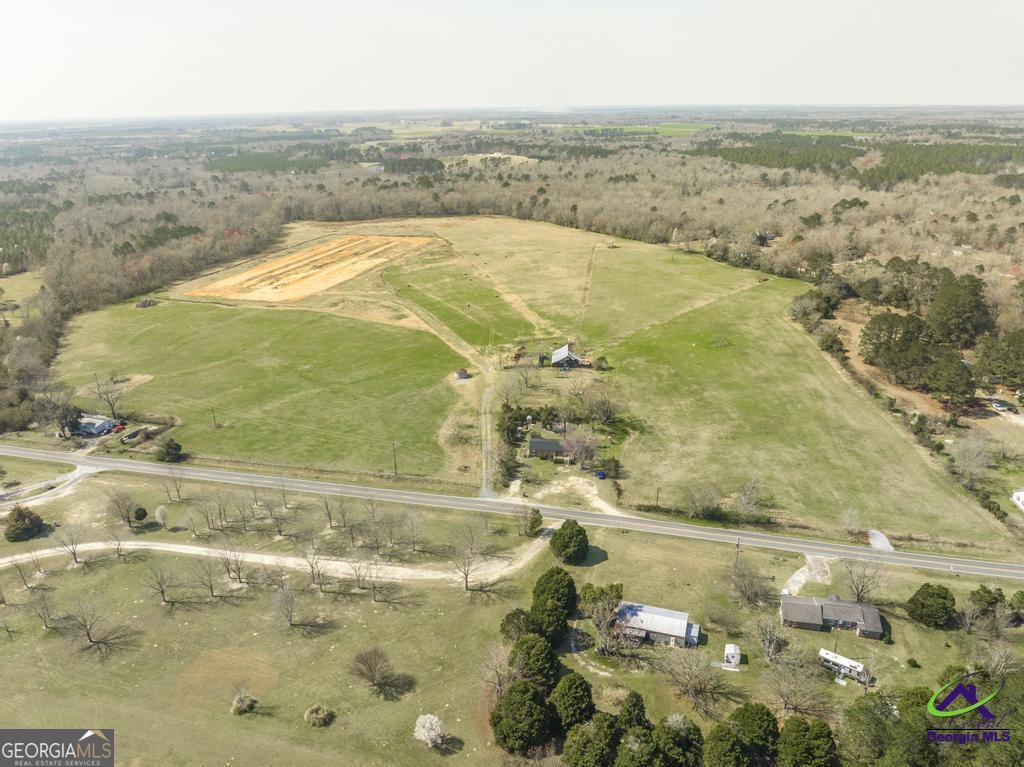 406 Mac Thompson Road Property Photo 1