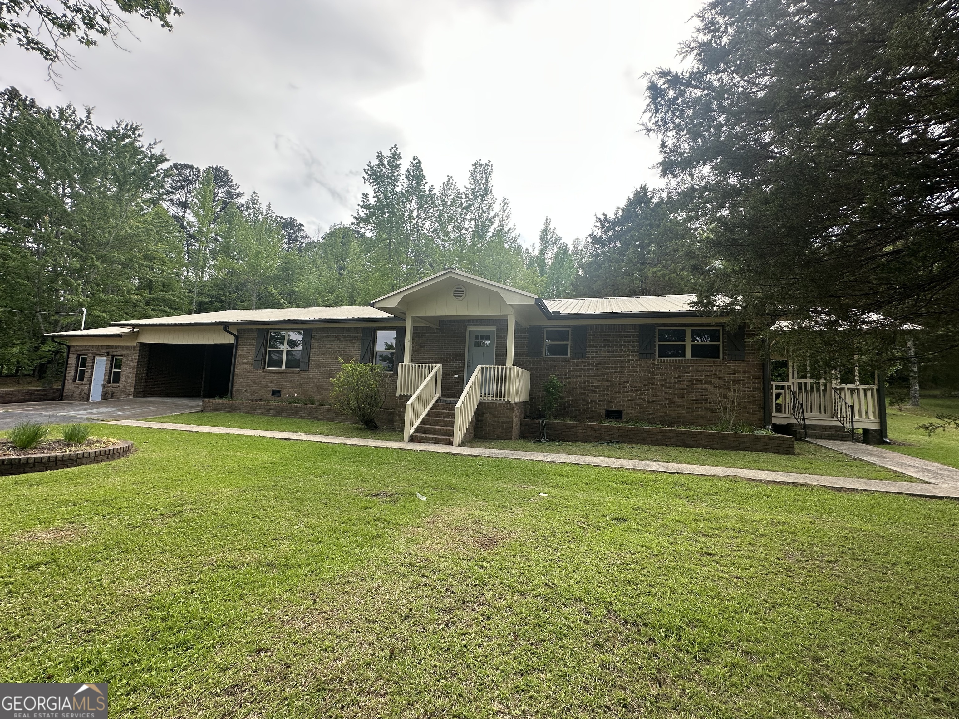 490 Piedmont Highway