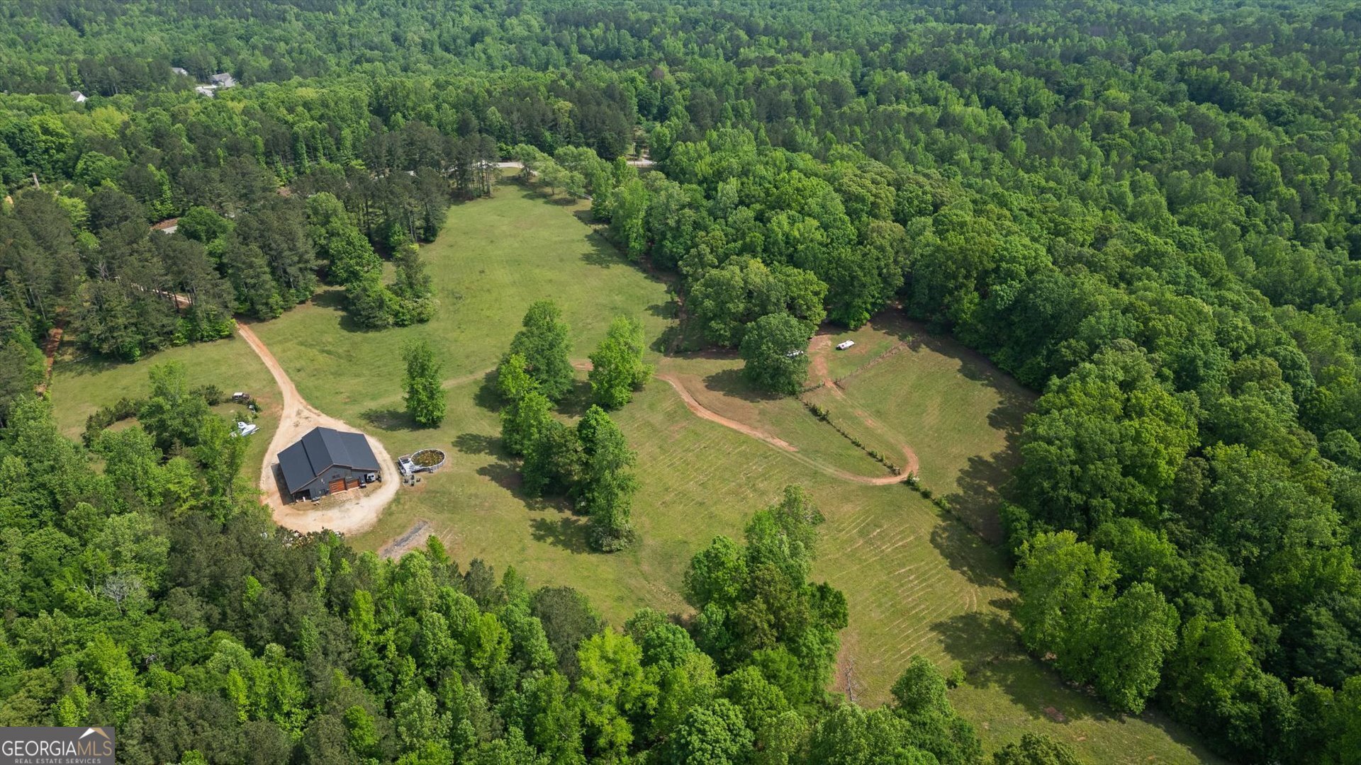 9511 Highpoint Road Property Photo 3